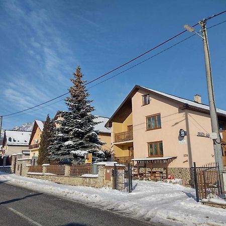 Penzion Alex Nova Lesna Exterior foto