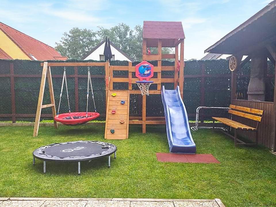 Penzion Alex Nova Lesna Exterior foto